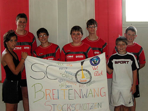 SC Breitenwang mit ihren Fans 